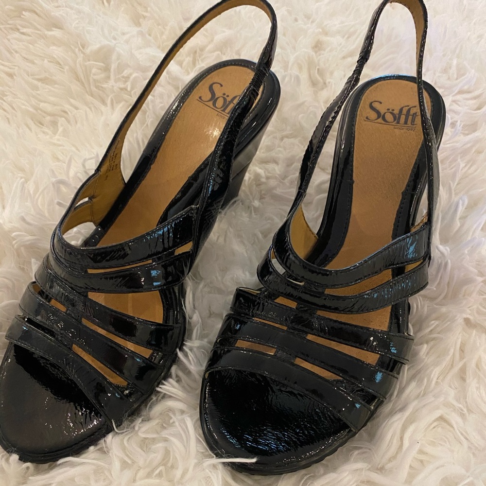 SOFFT Slingback Heels